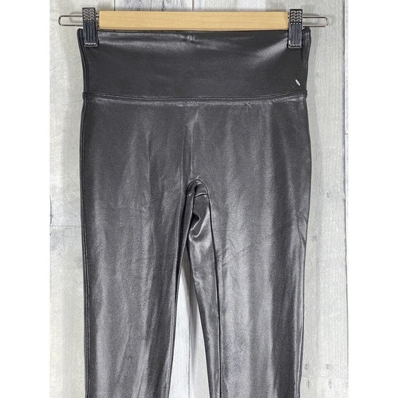 SPANX FAUX LEATHER LEGGINGS (2437) BLACK , SIZE - XS (B125) - Picture 2 of 10